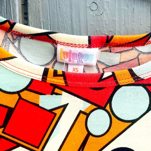 🫵LulaRoe 🐱🐶🦊 Abstract Multicolored Bodycon Dress🦊 - Picture 8 of 8